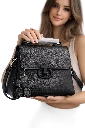 CARTERA 3 COMP DIJE FLOR CORREA TEXTURA 